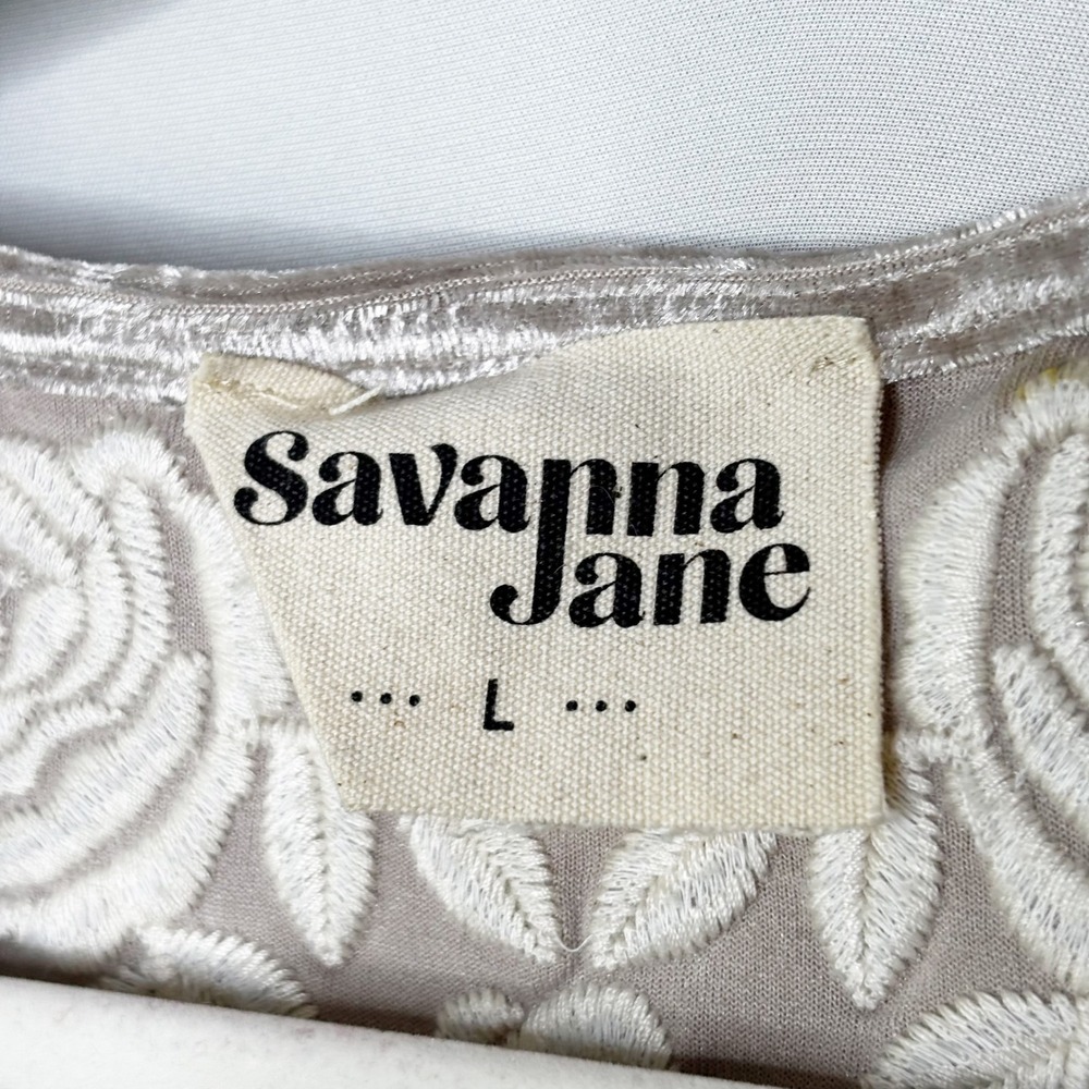 Savanna Jane Champagne Crushed Velvet Floral Embroidered‎ Tunic Dress Size L - Picture 7 of 8